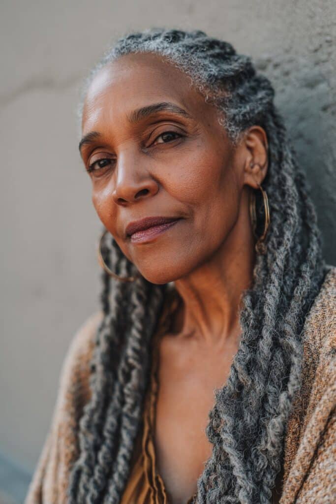 Long rope-style twists with a shiny, springy texture for a lightweight, natural finish.