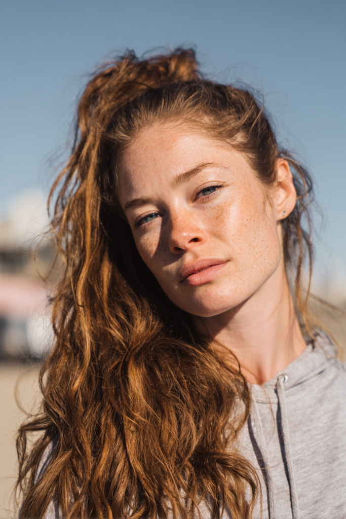 Undone ponytail beachy waves hairstyle