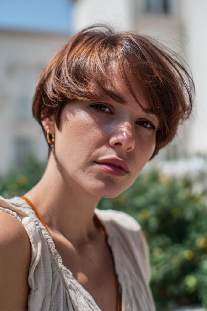 Summer hairstyles for short hair curtain bangs short layers