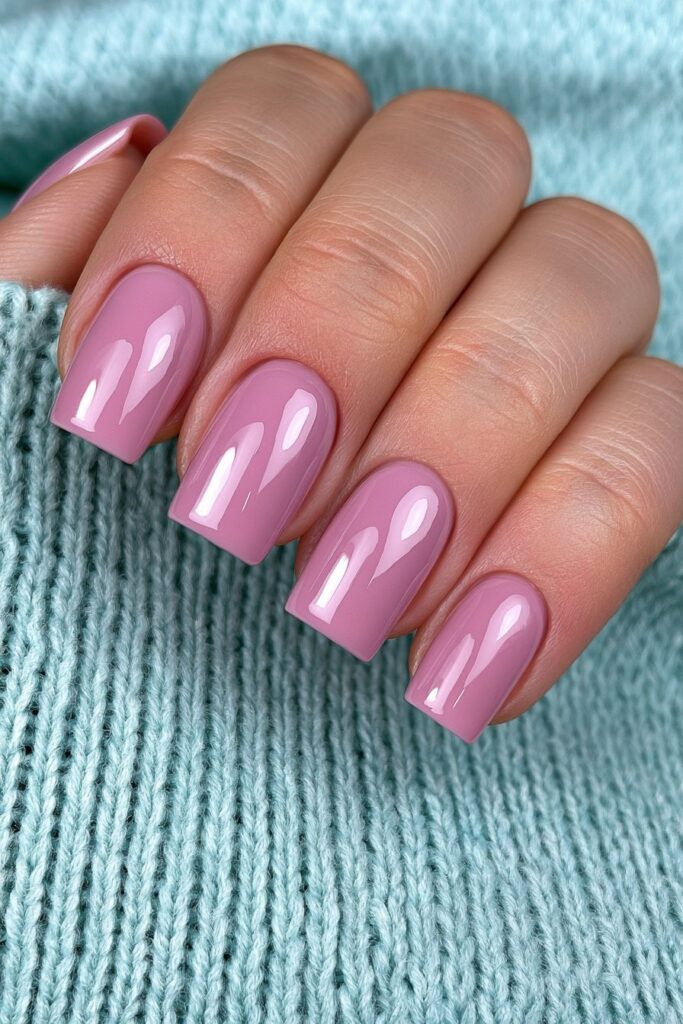Burgundy short end-of-summer nails