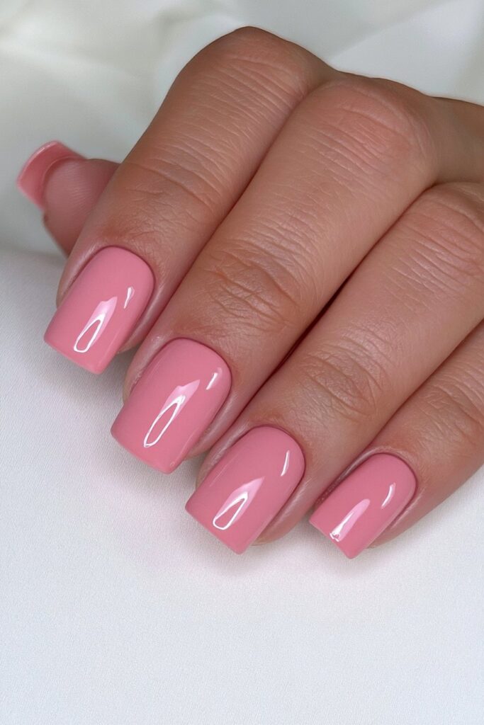 Coral apricot short nails