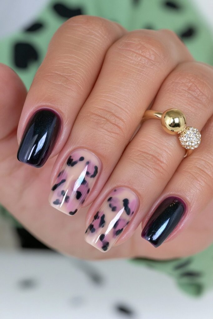 Hot pink leopard print nails