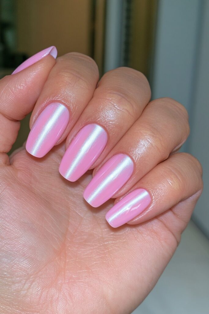 Bubble bath cat-eye French tips