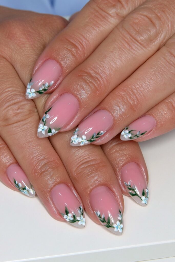 Delicate vine nail art