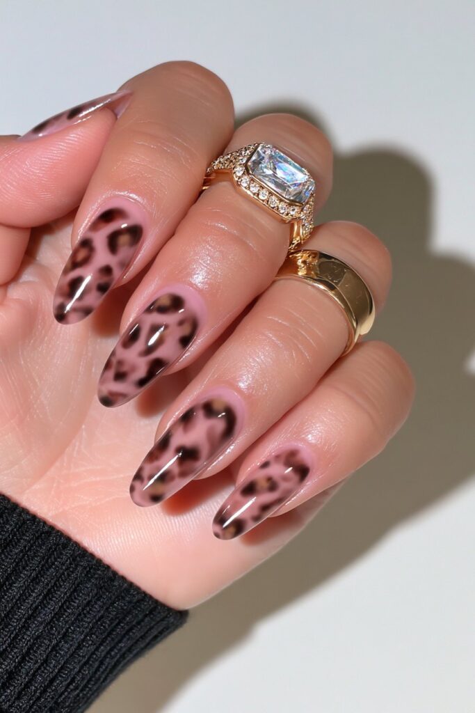 Tortoiseshell almond nail design