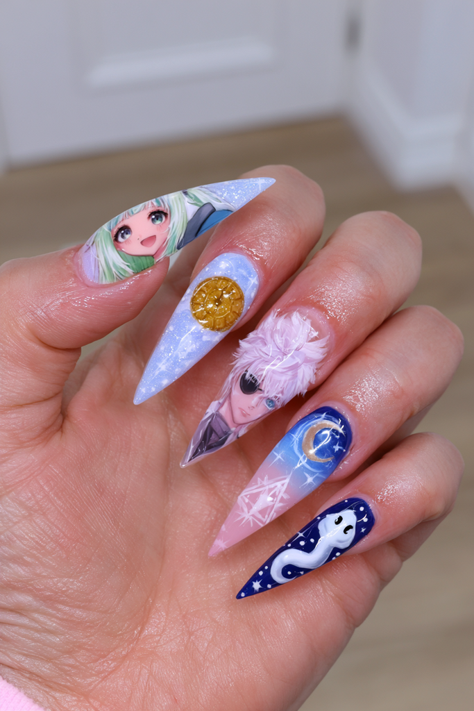 25 Almond Halloween Nails That Are Spooky, Not Over-the-Top 23 Witch hat silhouette accent nails
