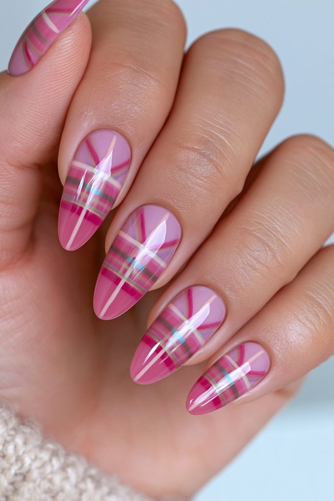 25 Cranberry Nail Ideas for a Rich, On-Trend Manicure 13 Cozy cranberry plaid nail pattern