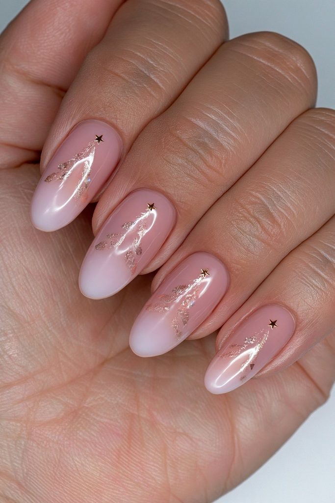 Gold leaf Christmas tree nails
