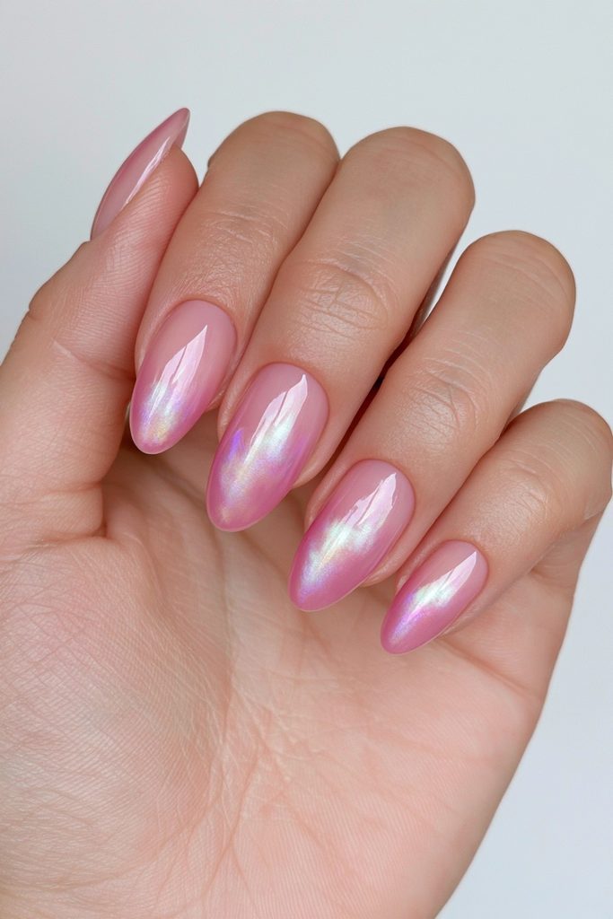 20 Soft, Glossy Sugar Plum Nails for Short Lengths 4 Lavender glazed pearl finish nails