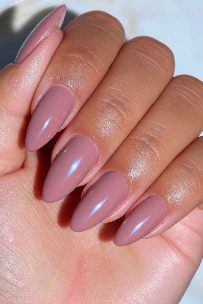 22 Hot Chocolate Nails to Warm Up Your Cozy Season Manicure 12 Matte chocolate brown nails