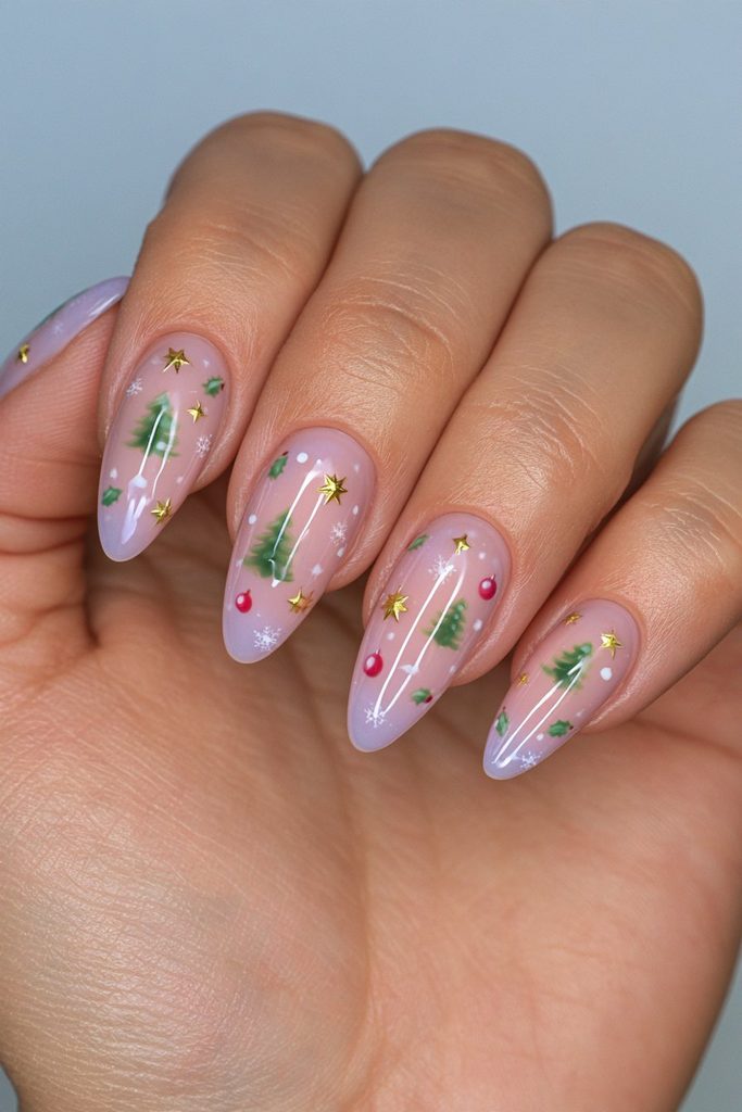 Mini Christmas tree motif nails