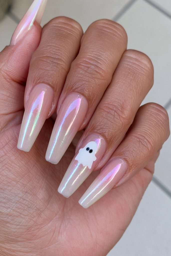 Minimalist single ghost on coffin nails