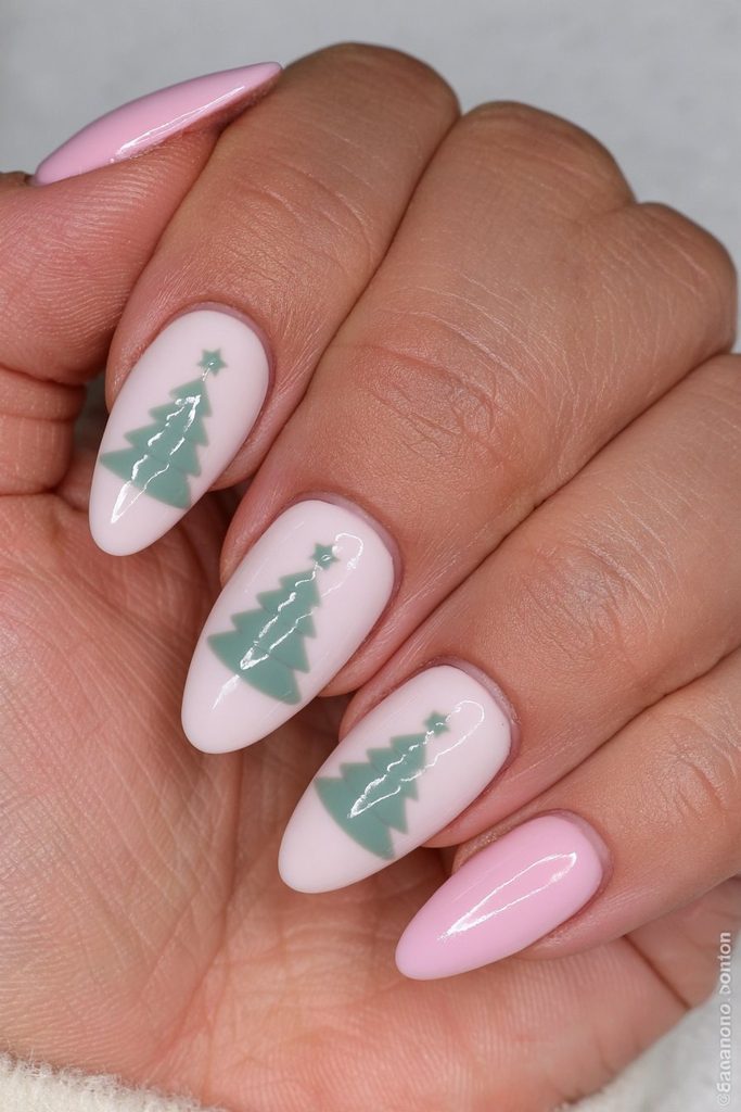Sage Christmas tree white nails