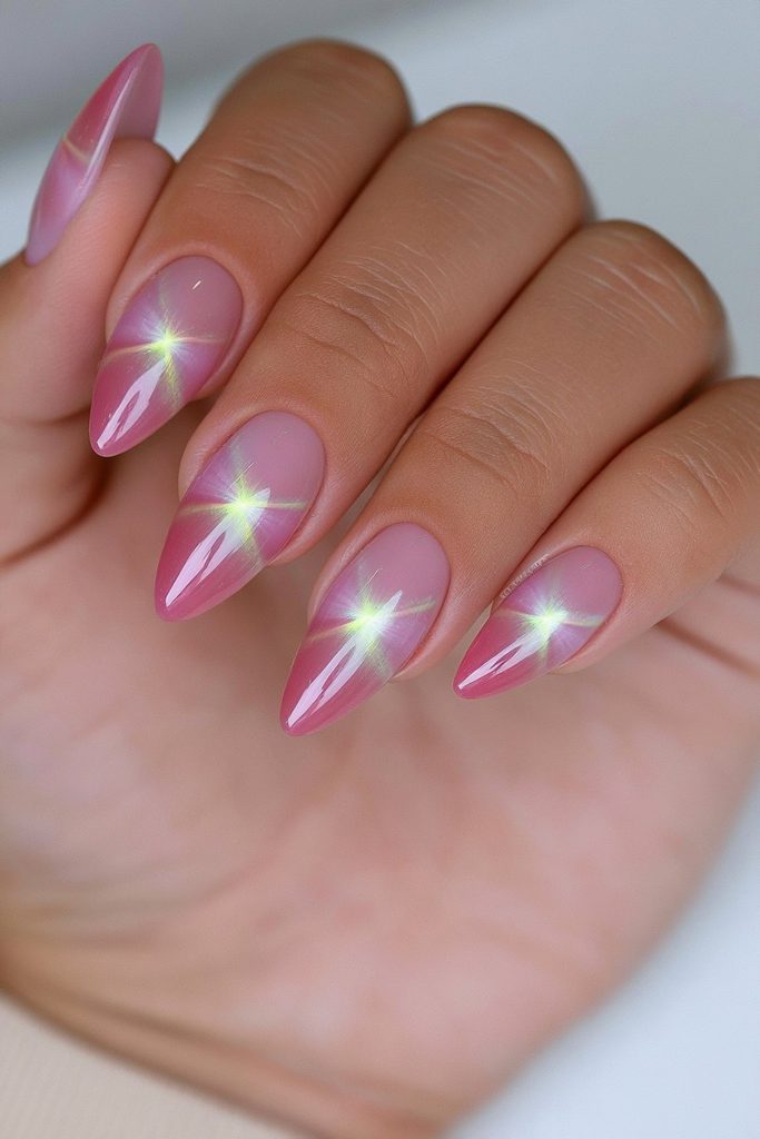 Shimmering cat-eye jelly nails