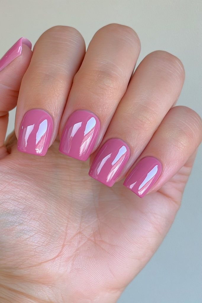 Short merlot cream finish nails