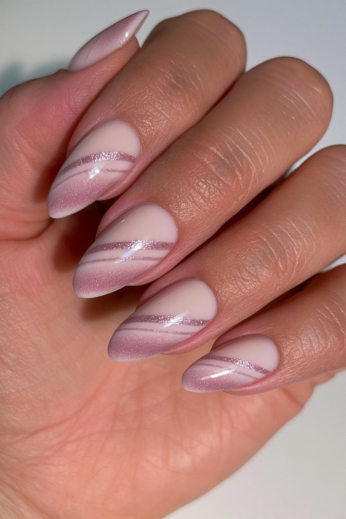22 Coraline Nails That Are Subtle Enough for Everyday Wear 16 Navy pewter thread-line nails