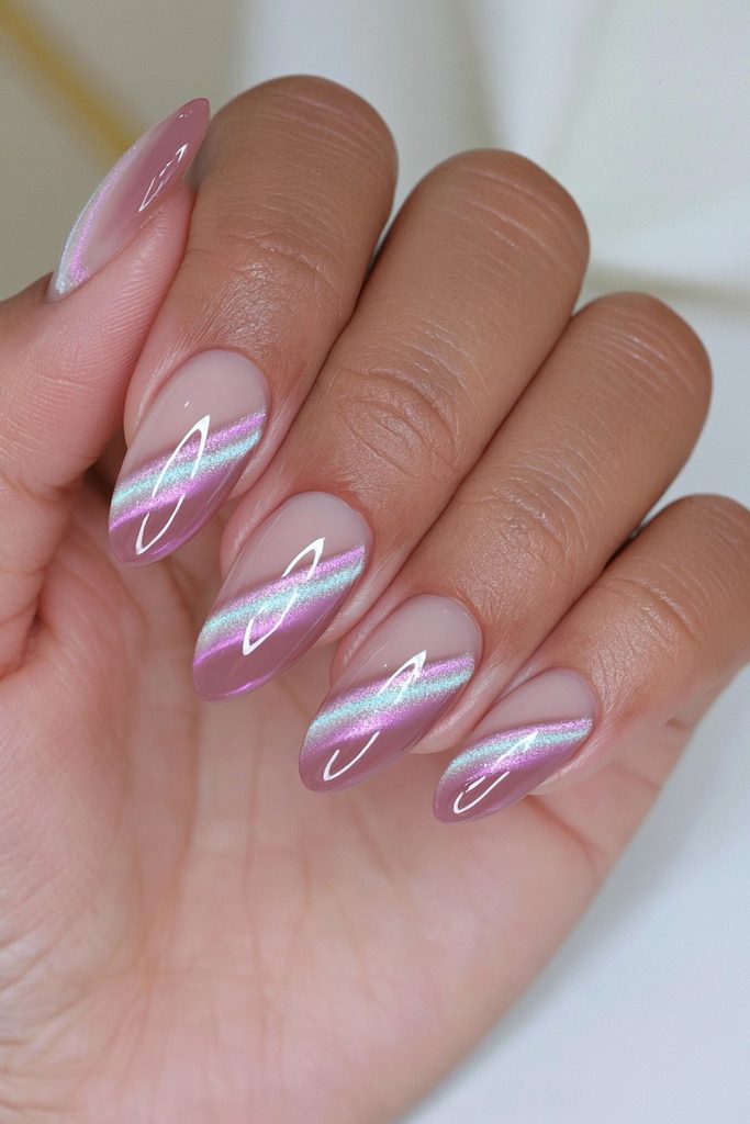Taupe velvet cat-eye shimmer nails